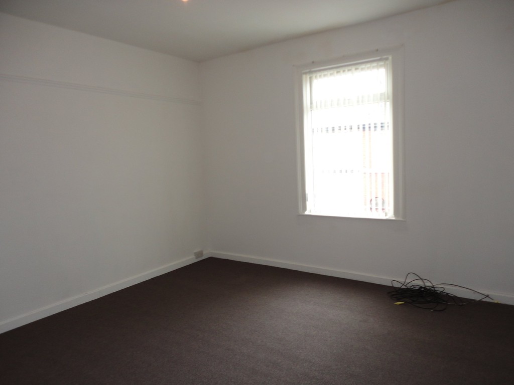 Martin Co Manchester Prestwich 2 Bedroom Terraced